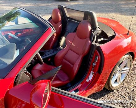 Z4 left interior.jpg